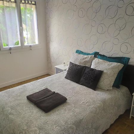 Appartement 8 Couchages 3 Chambres Sens Exterior foto