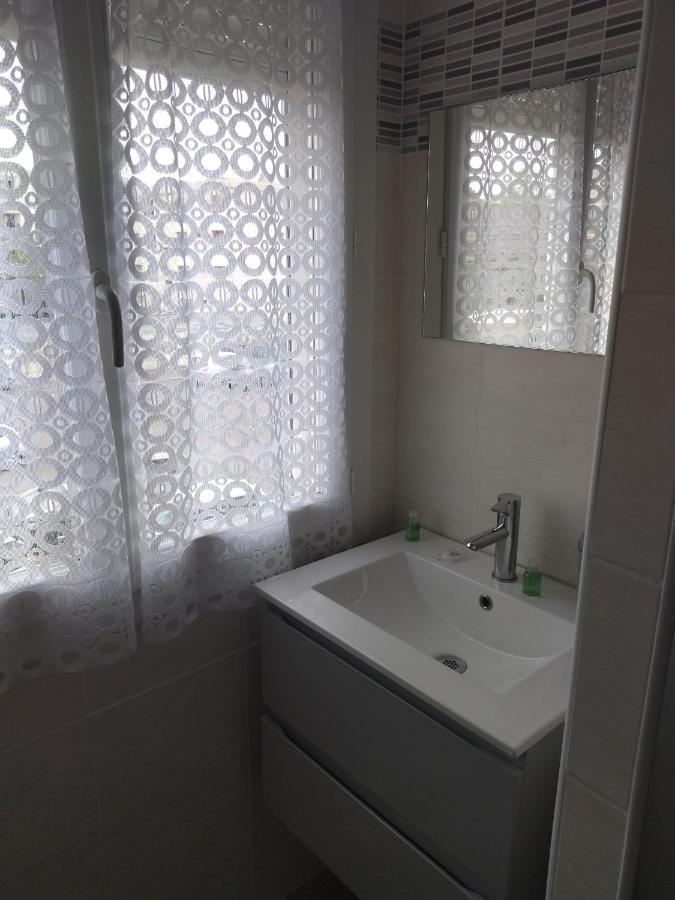 Appartement 8 Couchages 3 Chambres Sens Exterior foto